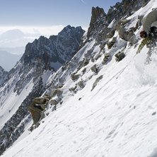 N&aring;gra sv&auml;ngar puder i Barbey efter ett snuskigt . Photo: Jakob Edholm. Rider: Tobias Granath.