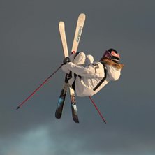 Jon Olsson s&auml;tter en go kangoro flip under tr&auml;ni. Photo: Fredrik. Rider: Jon Olsson.