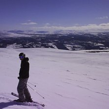 h&auml;rlig v&aring;rdag att leka p&aring; skutan . Photo: Peter Andersson. Rider: Stefan Andersson.