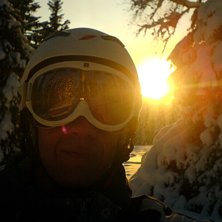 Solnedg&aring;ng i liften efter en perfekt dag. Photo: Jag. Rider: Jag.