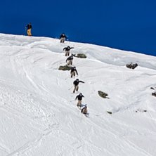 Erik droppar stort vid M&aring;rtens. Photo: Marcus Olsson. Rider: Erik Graf.