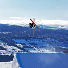 Photo: Hannes Tomani. Rider: Charlie Larsson.