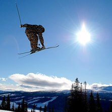 I r&ouml;da linjen. Photo: Erik Sandeg&aring;rd. Rider: Gustav Sandeg&aring;rd.