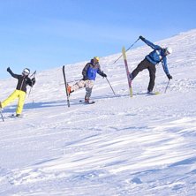 &aring;&aring;&aring; vad jag l&auml;ngtar tillbaks . Photo: sofia lansburgh. Rider: sanna, jesper, daniel.