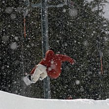 Sn&ouml;, snowboard och sol. Photo: Alex R&aring;berg. Rider: N&aring;n annan.