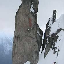 Couloir E.N.S.A mot slutet, innan den sv&auml;nger av . Photo: Christian. Rider: Daniel Kj&ouml;rling.