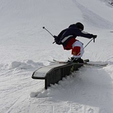 Tailpress. Photo: Ulf L&ouml;r&auml;ng. Rider: Emil L&ouml;r&auml;ng.