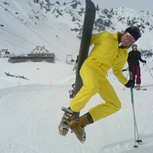 En helt vanlig dag p&aring; Brevent med monon... Missa . Photo: Monsigneur Stek. Rider: Fredrik Falkman.