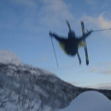 Jag (Felix) bailar h&aring;rt i ett hopp som vi byggde . Photo: Jonathan Eklund. Rider: Felix Eriksson.