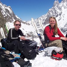 Photo: Didier. Rider: Elin &amp;amp; Johanna.