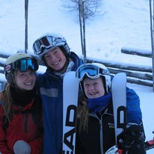 Jag daniel &aring; sanna redo f&ouml;r Alla utmaningar som . Photo: jesper nielsen. Rider: sofia, daniel, sanna.