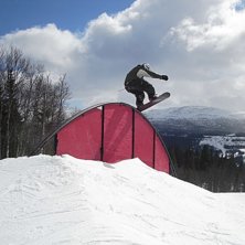 Press.. Photo: Erik Nyberg. Rider: Fredrik Nyberg.