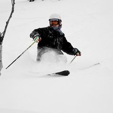 N&aring;gra sk&ouml;na sv&auml;ngar i pudret i Duved!. Photo: Henrik Gustavsson. Rider: Jesper Wahlgren.