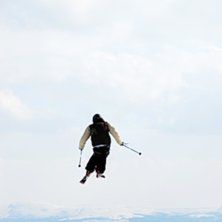 FLYING WITHOUT A LICENCE. Photo: Erik Hammarsten. Rider: Petter Elfsberg.