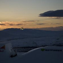 ...Hadde en solnedg&aring;ngs shoot nere i Stendalen un. Photo: Benjamin Johansson. Rider: Simon Dumont.
