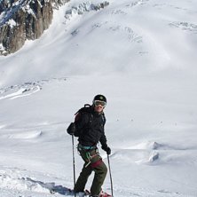 Glassar i solskenet i v&auml;ntan p&aring; de andra... Photo: Patrik Lak&eacute;n. Rider: Rasmus Carlsson.