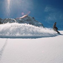 Dagen efter ett rej&auml;lt sn&ouml;fall i Cham. Bel&ouml;ning. Photo: Magnus Sundin. Rider: Olle Wallin.