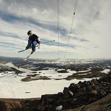 Byggde en liten kick under kabinbanan, riktigt rol. Photo: Alexander Runhellen. Rider: Anton Villberg.