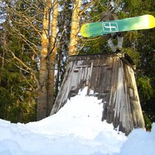 Handplant eller?. Photo: Robin Lidbom. Rider: Andr&eacute; Karlsson.