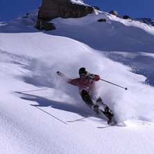 Lite kul sv&auml;ngar med mina pistskidor.
. Photo: Magnus Olsson. Rider: Joakim Wiberg.